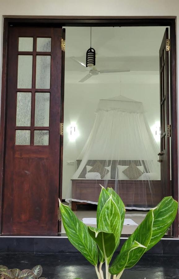 Leen Tangalle Exterior foto