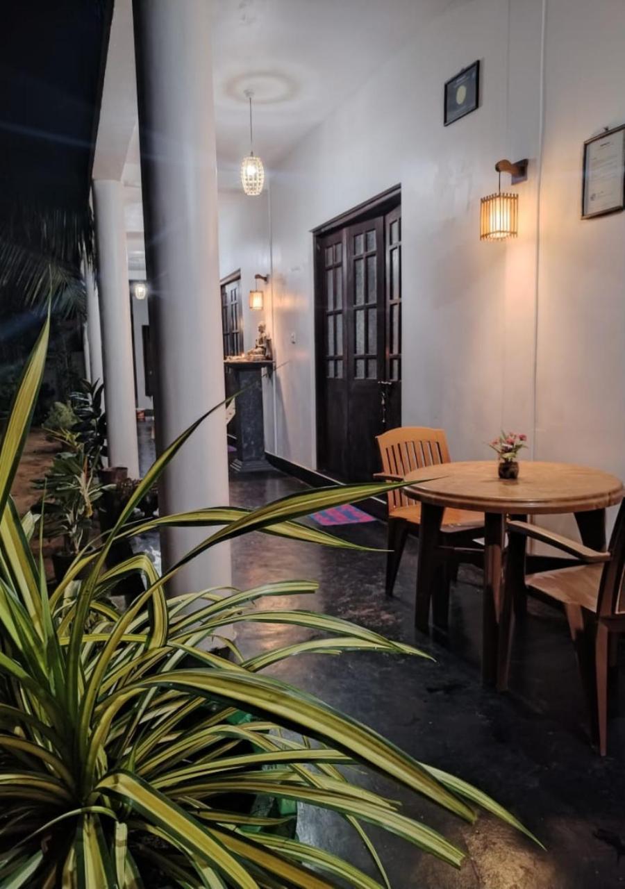 Leen Tangalle Exterior foto