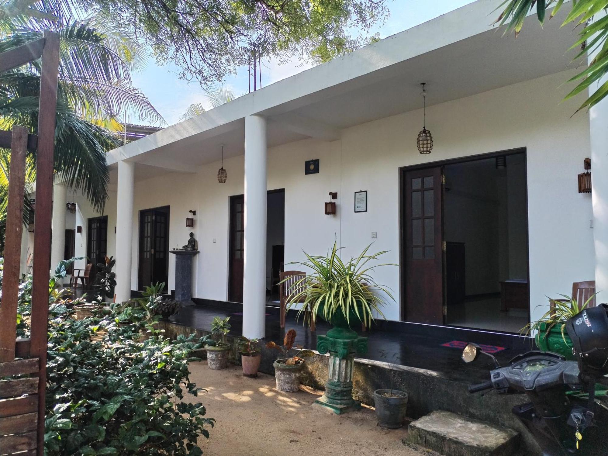 Leen Tangalle Exterior foto